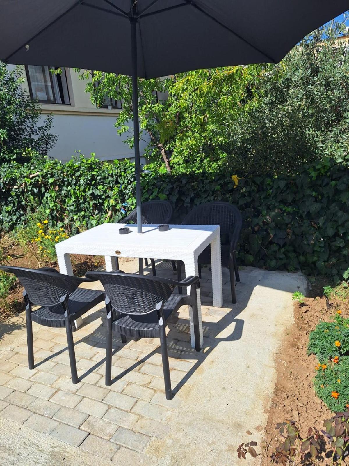 Grace Apartment City Center Tirana Kültér fotó